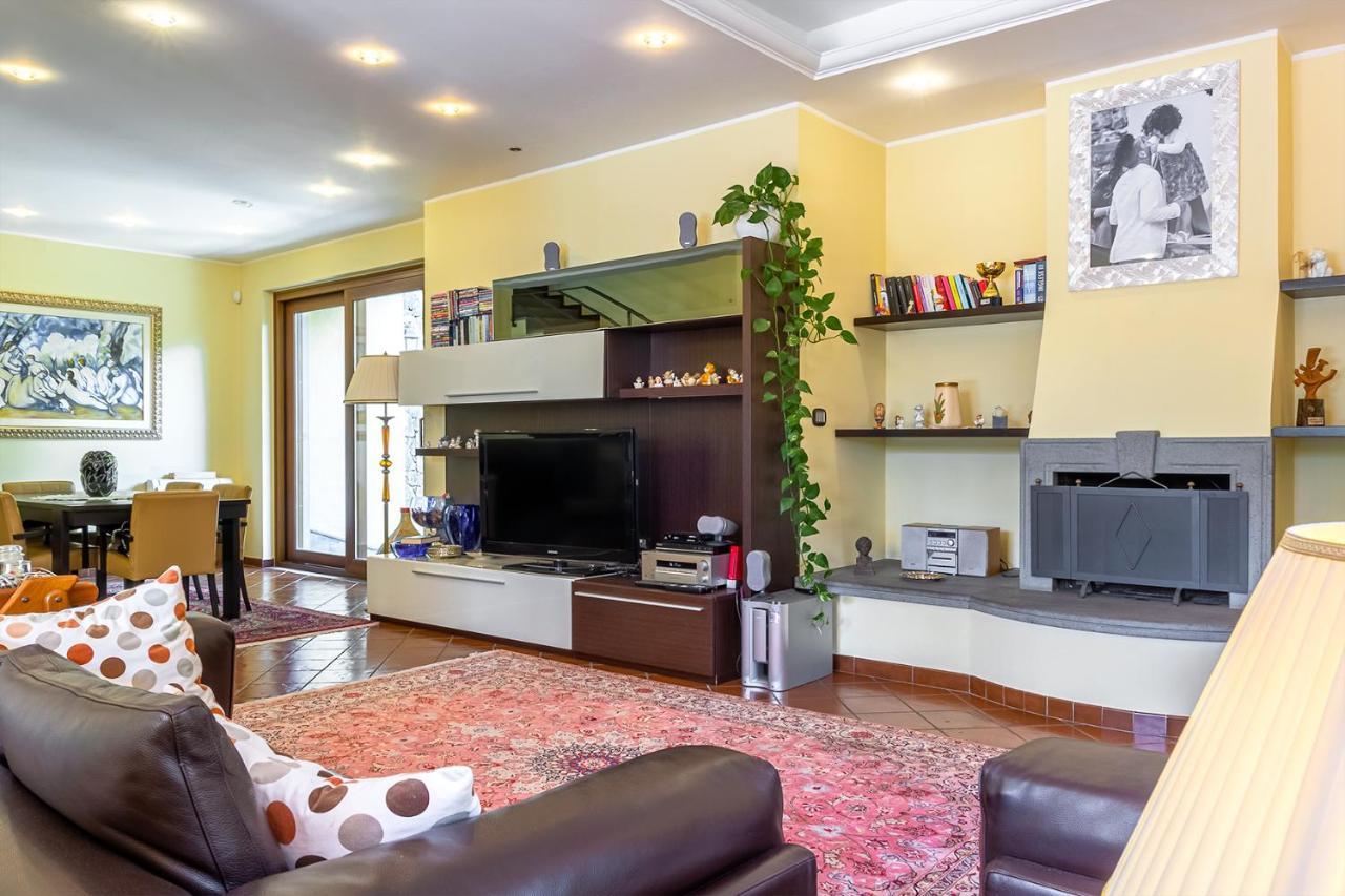 Villa Magdalena Aci Sant'Antonio Bagian luar foto